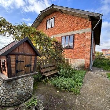 Продаж Будинок 75м². Ділянка 9 сот. Узин. Світло. Газ. Криниця. Центр