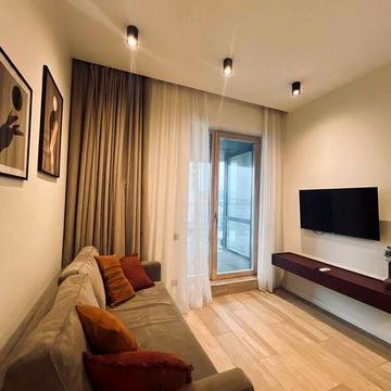 Оренда дизайнерської 1 кімнатної квартири, ЖК Forum Apartments