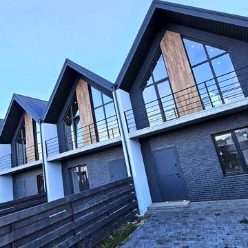 Для себе чи інвестиції. Стильний Таунхаус в Ірпені напротив лісу