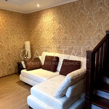 Черняховського вул., 20