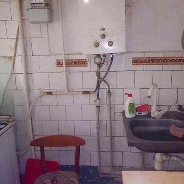 Терміново 4к 74м2 Подол житловий стан , або під кап.ремонт 2 поверх