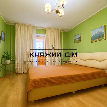 Драгоманова вул., 1-Г