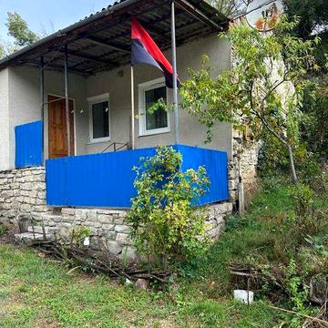 Продам 1\2 буд. Старе місто