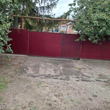Будинок на продаж