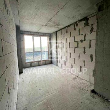 Продається квартира без ремонту! Центральний парк ! 42 кв.м