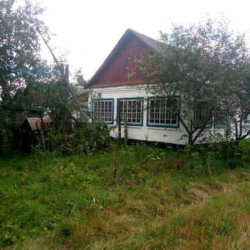 Будинок в селі Кишин