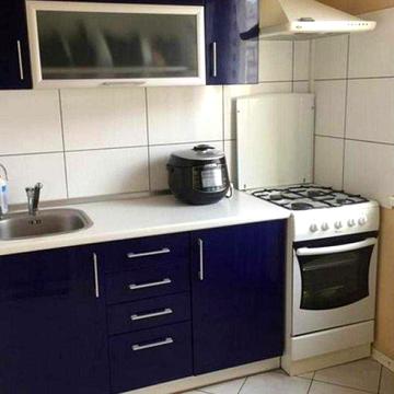 Продам  3х комн квартиру  с капитальным ремонтом Студенческая