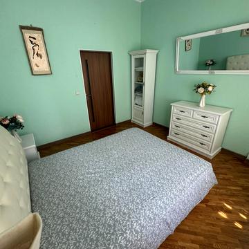 Майка Йогансена вул. (Лермонтовська), 7