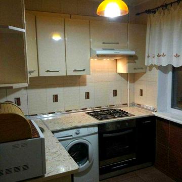 Продам квартиру 1 ком,  метро Дворец Спорта.