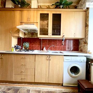 Продаж 2к Квартира Привокзальна площа