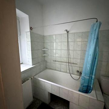 Довгострокова оренда 1к Квартира Корзо вулиця