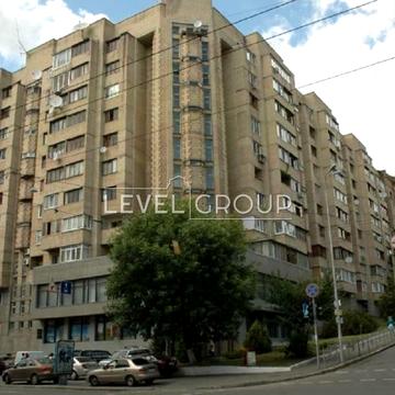 Тарасівська вул., 20