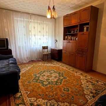 Качалова вул., 42