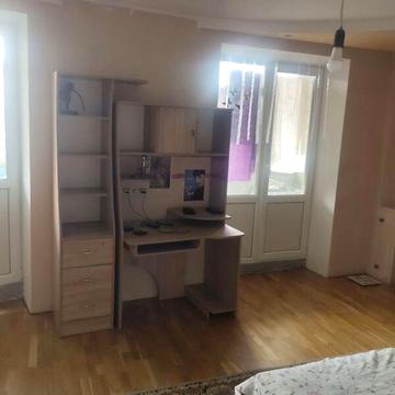 Довгострокова оренда 3к Квартира Мала вулиця