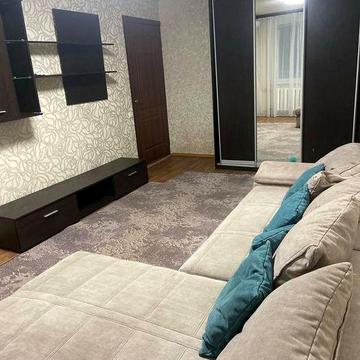 Продам 2-кімнатну квартиру на Героїв АТО