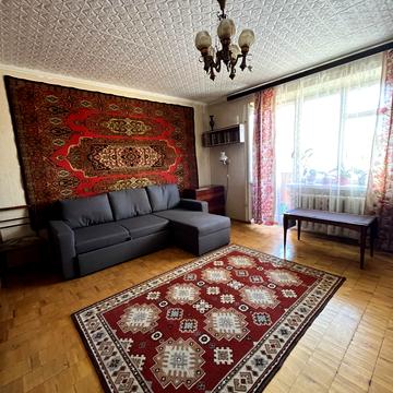 Тростянецька вул., 121