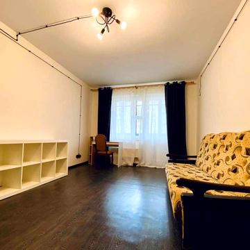 Петра Григоренка просп., 7-В