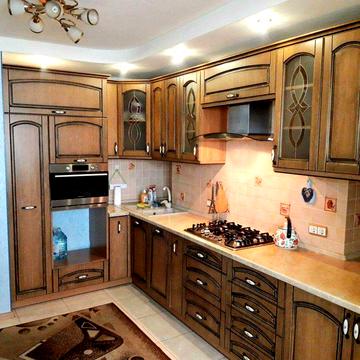 Святопетровское ул. Тепличная аренда 3х квартиры 190 м2