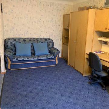 Сдам 1 комнатную квартируна 1 м этаже в районе Одесской