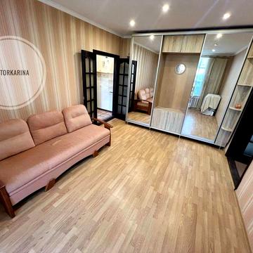 Артилерійська/Набережна Продаж 2к квартири на 2 поверсі з 2