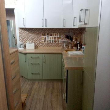 Паустовського, 27а