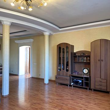 Вольська вул., 24