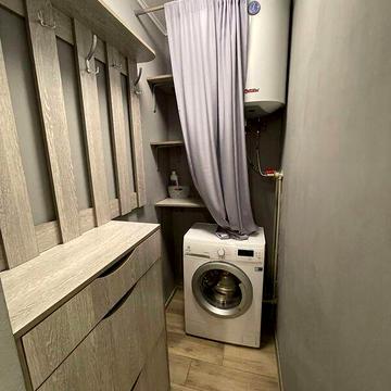 Продаж 1к Квартира Незалежності (Титова) вулиця