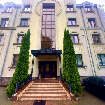 Продаж 2к Квартира Таджицька вулиця