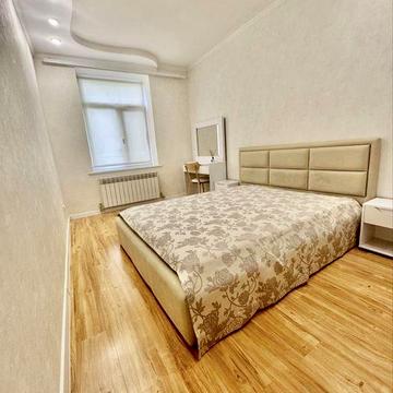 Сдам 2х комн.кв(ЦЕНТР-бул.Студенческий)