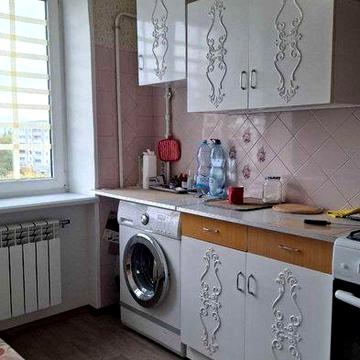 Продам 3 комнатную квартиру на Черемушках, возле парка Горького