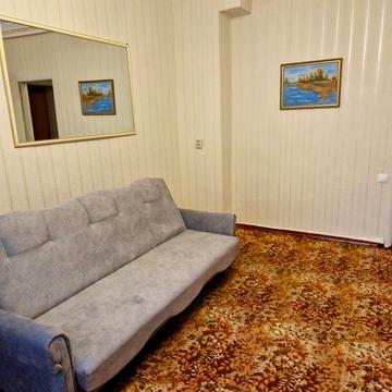 Сдаётся 2х комнатная квартира на Карпенко- Карого