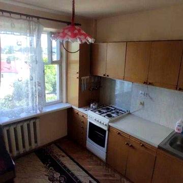 Продаж 2 кім. квартири в Шевченківському районі.