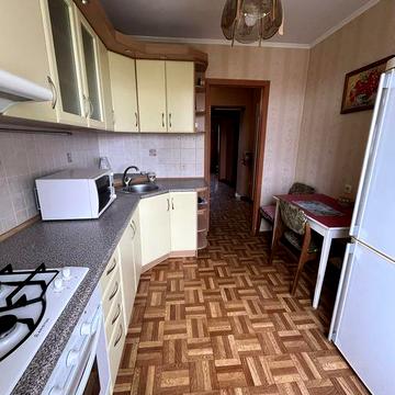 Оренда 3кк. Симиренківська 2/1