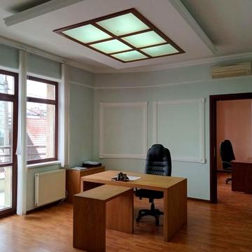Павла Загребельного вул. (Миколи Раєвського), 6