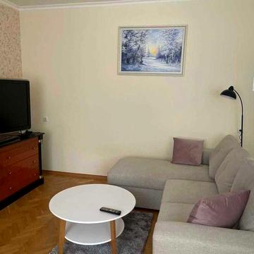 Продам 3-кімнатну квартиру, Поділ, вул. Введенська, 5