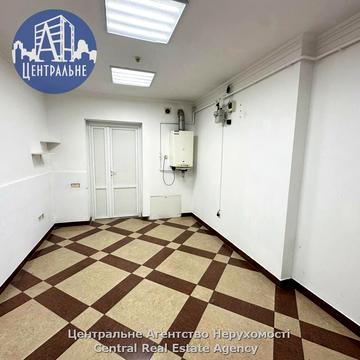 Гоголя вул., 1