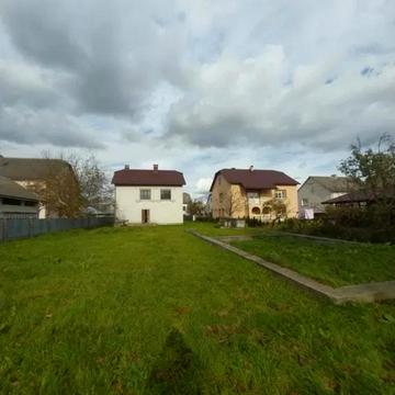 Центральна