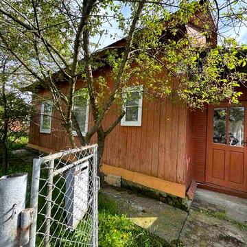 Продається будинок з ділянкою, р-н школи №8, у м. Борислав!