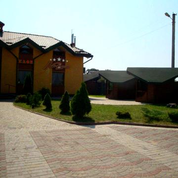 Львівська, 1