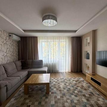 Оренда класної квартири в новобудові по вул Жксминова Зелена