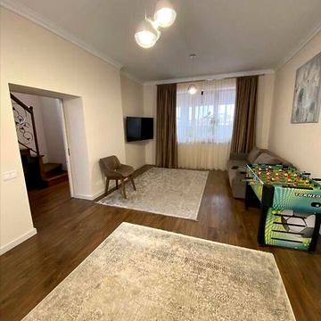 Продаж 3к Дім Гожулівська вулиця