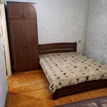 Здам 1 к.кв. вул. О. Махова