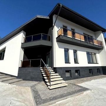 Без %! Продаж будинку на Оболоні, є гараж, підвал, 11 соток