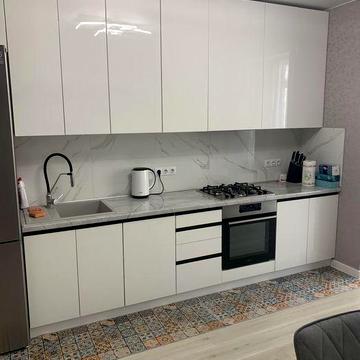 Продам 2 ну квартиру в новобудові р-н озерна