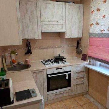 Продам 2к кв. Новые дома. Метро Дворец спорта пешком.  3\9