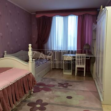 Срібнокільська вул., 1