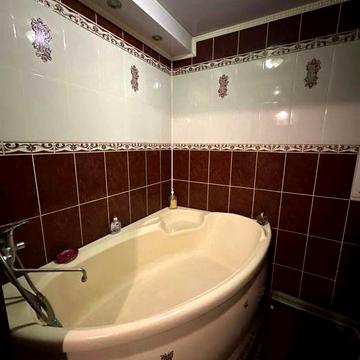 Здам двокімнатну квартиру на Вишеньці, проспект Космонавтів. 15школа