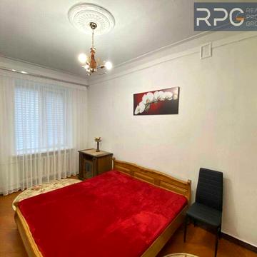 Шота Руставелі вул., 10