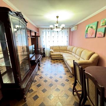Здається 2х квартира на К.Василенка 4