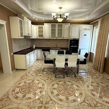 Будинок 5к 224 кв.м Голосієво біля Нова Англія